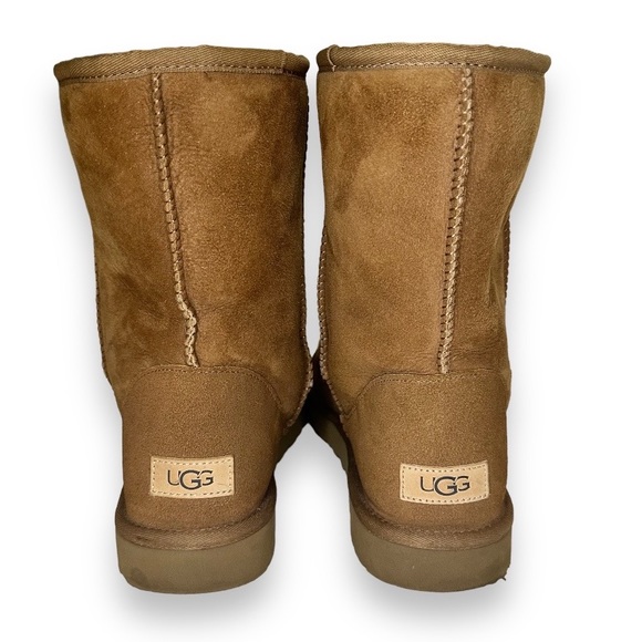 UGG Classic Short II Boots Chestnut 12 - Picture 4 of 13